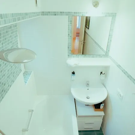 *zentrumsnahe Wohlfuehl-2-zimmer-wohnung*