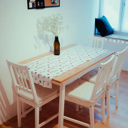 Apartamento Zentrumsnahe Mit 2 Separaten Schlafzimmern *